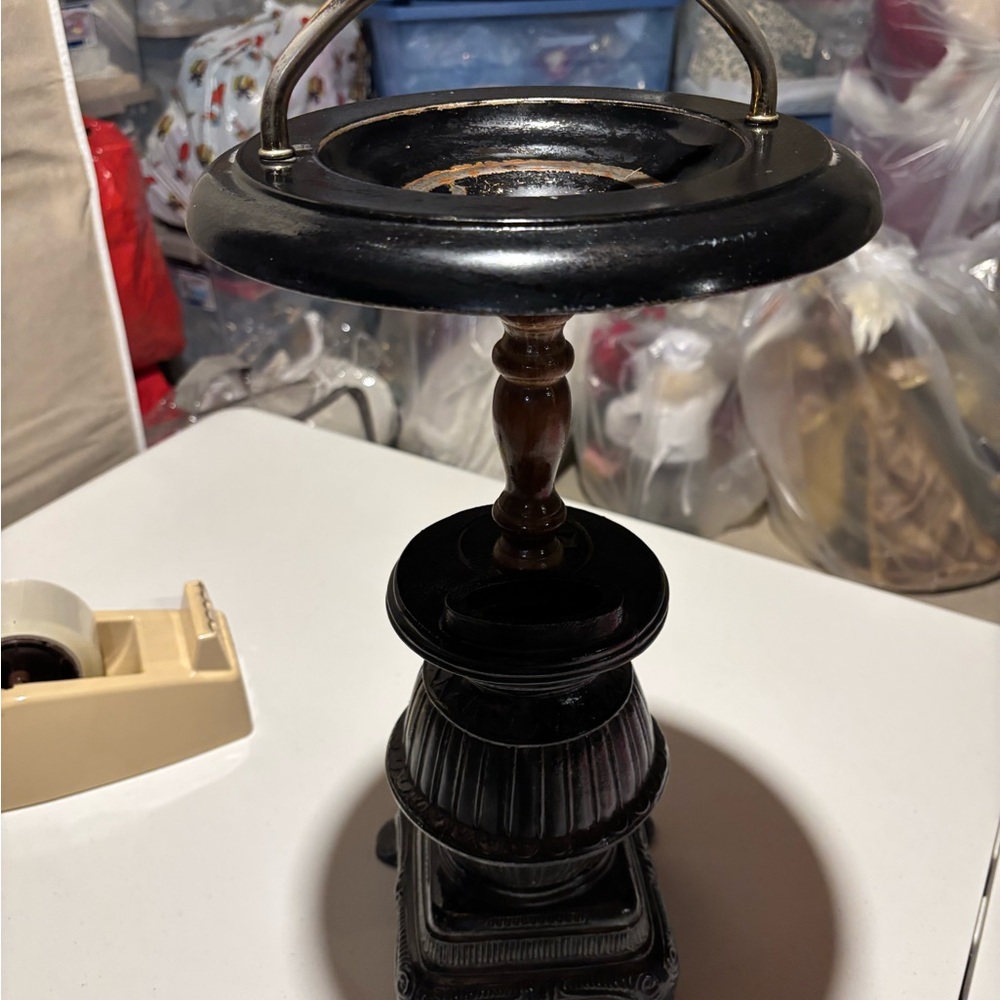 Vintage potbelly ashtray circa 1966